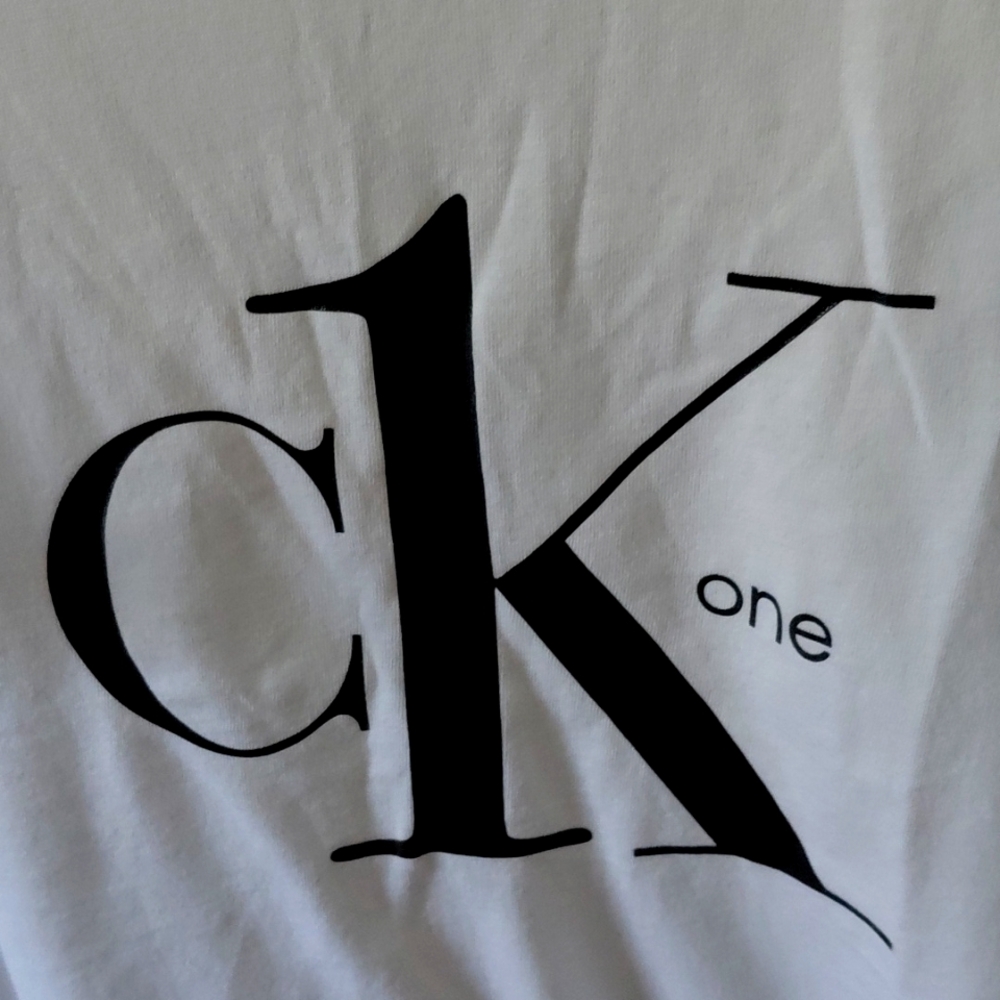 Calvin Klein White Short Sleeve Tee with Iconic Logo